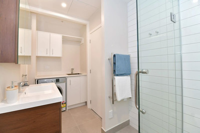 One bedroom + flexi space apartment